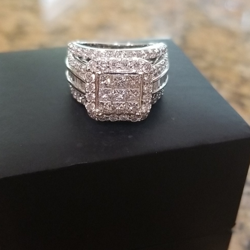 APPRAISED Macy's 14KW 3 CTTW Diamond Ring - SZ 7 - Picture 6 of 9